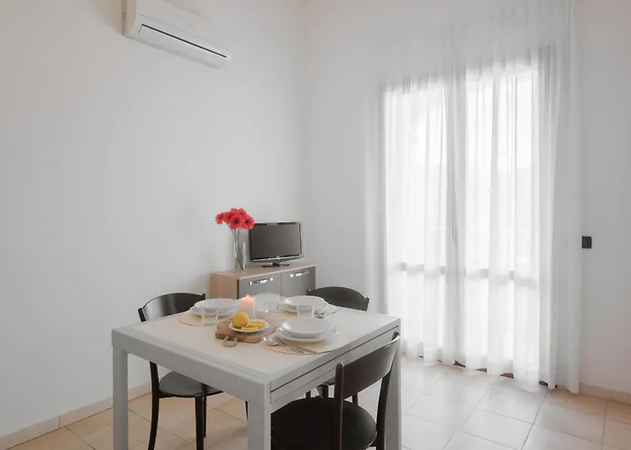 Apartman Stylish Le Fontane 1 Bedrapt B4 Sleeps 4