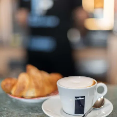 Stylish Le Fontane 1 Bedrapt B4 Sleeps 4 * וילסימיוס