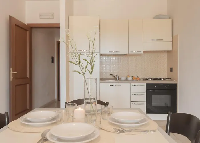 Stylish Le Fontane 1 Bedrapt B4 Sleeps 4 Villasimius