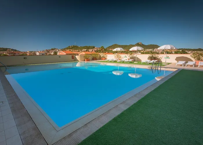 Stylish Le Fontane 1 Bedrapt B4 Sleeps 4 Appartamento *